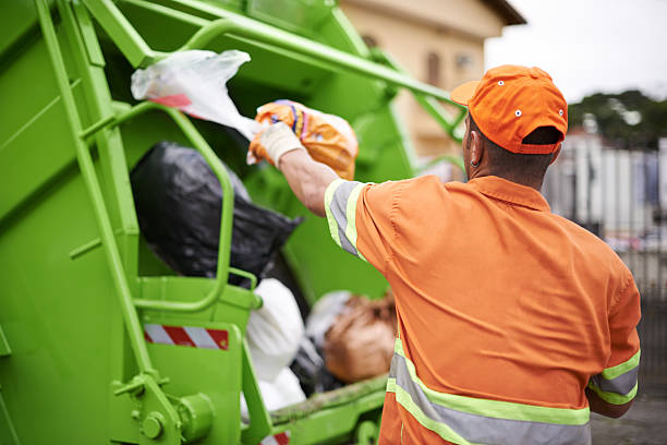 Best Commercial Cleanout Services  in Victoria, KS
